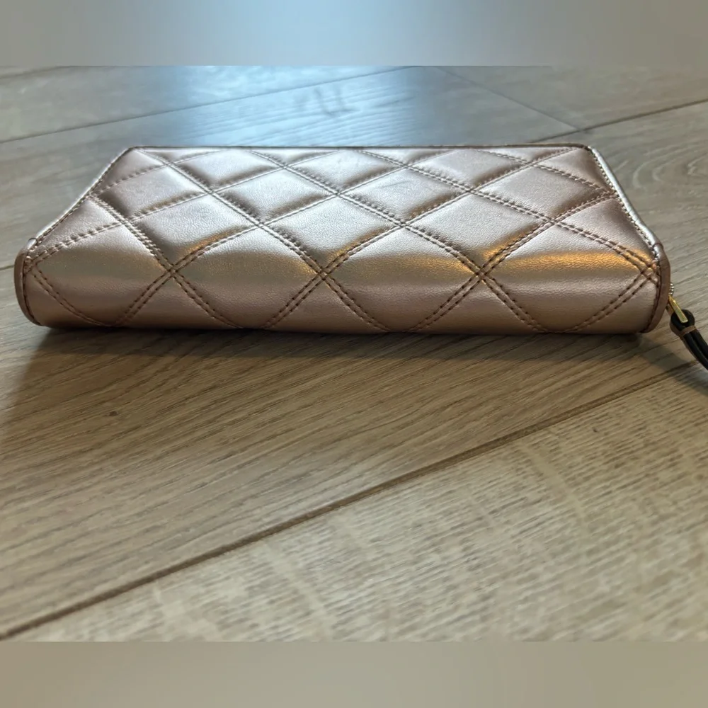 Tory Burch Wallet
